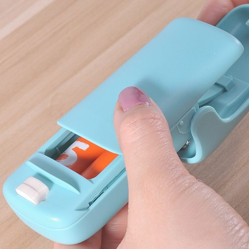 Mini cutter + Sealer Fridge magnet - Image 5